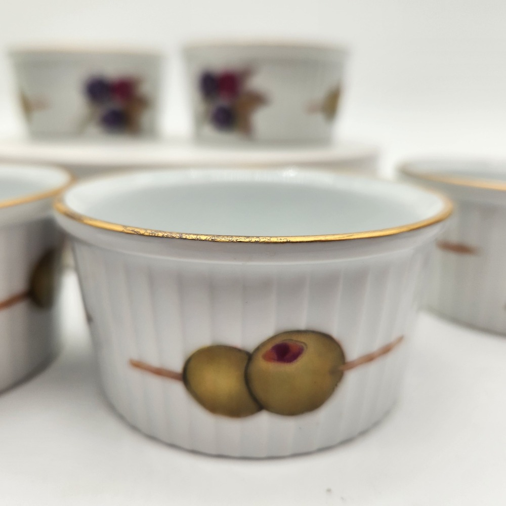 Royal Worcester Evesham Gold Porcelain Ramekins Set of 6 Made in England Vintage - Picture 5 of 9